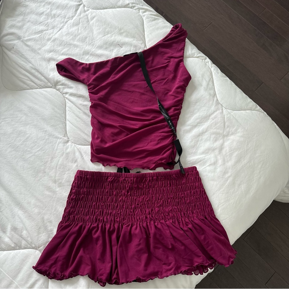 White Fox Boutique “Break the Limits” berry set